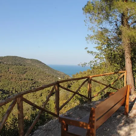 Bed & Breakfast Il Rifugio E Case Vacanze *